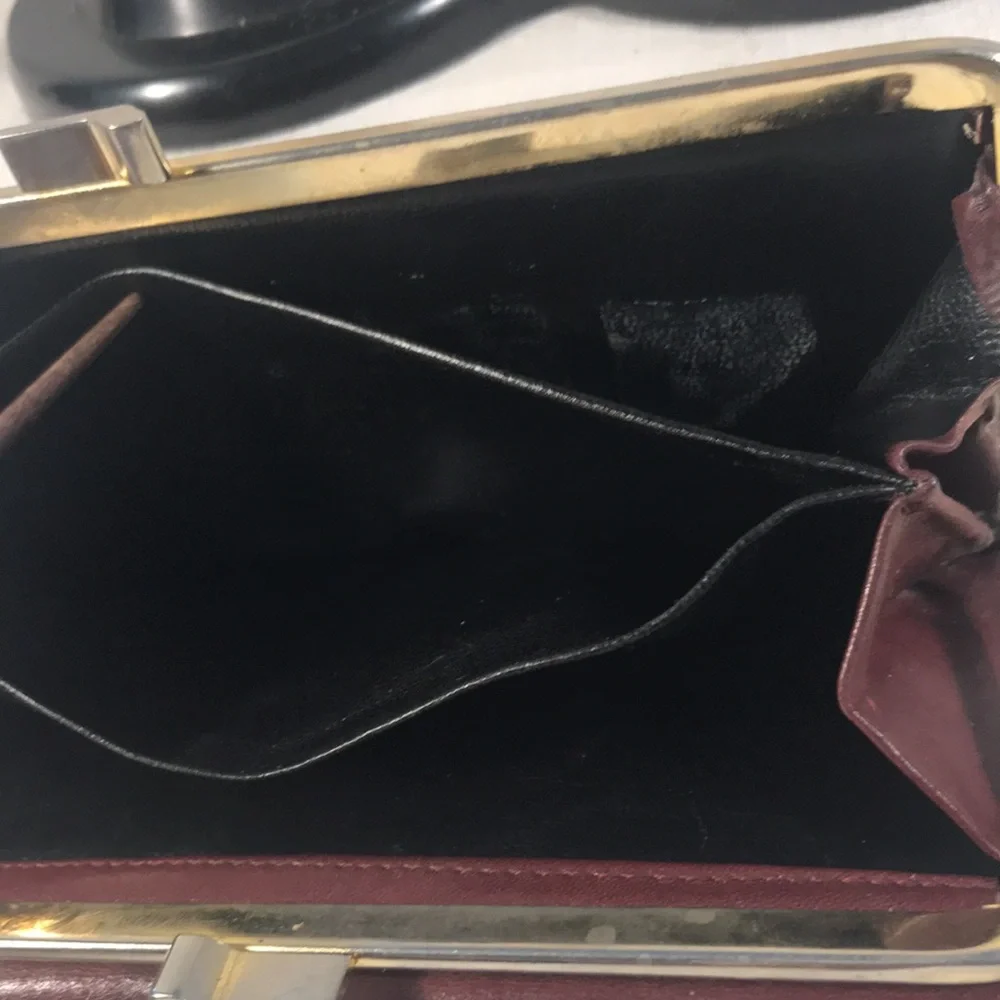 Christian Dior Vintage Burgundy Leather Trifold Kiss Lock Clutch Wallet
